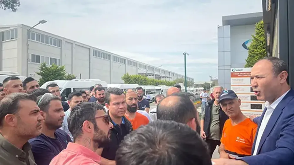 Sigara ambalaj devinde grev kararı asıldı