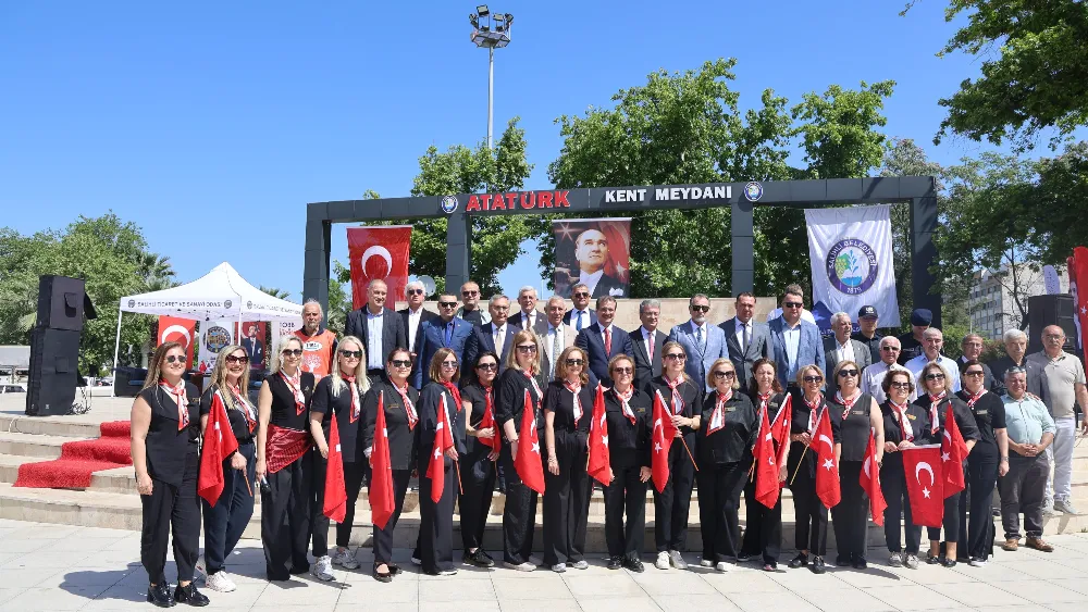 Salihlili kadın girişimciler ilçede bayram havası estirdi