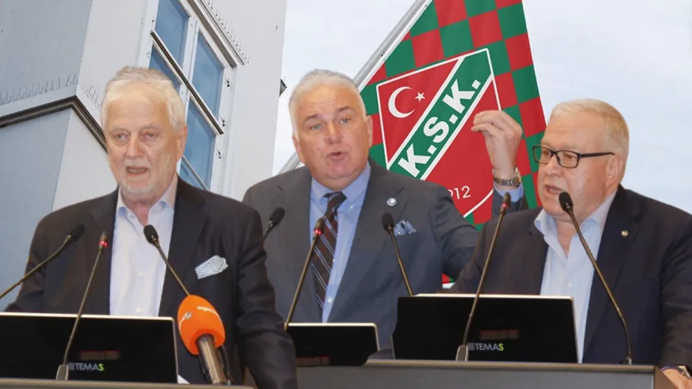 Ege Bölgesi Sanayi Odası'nda 'Karşıyaka'ya Folkart sponsor olsun' sesleri