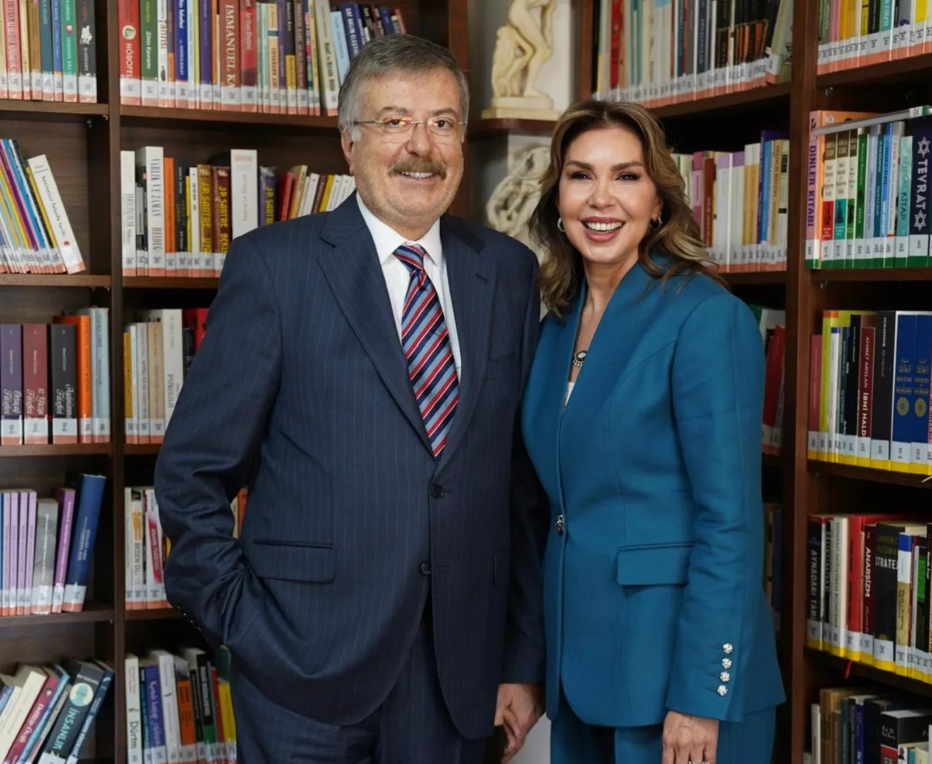 Dr. Mehmet Baz ve eşi Figen Baz, dev yatırımla İzmir sağlık sektörüne öncülük etmeye devam edcek.