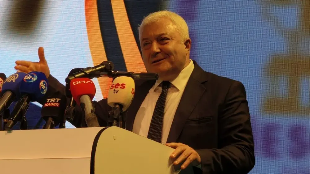 CHP’li Tuncay Özkan: Hep birlikte seçim isteyelim, dertlerimizi silip gönderelim