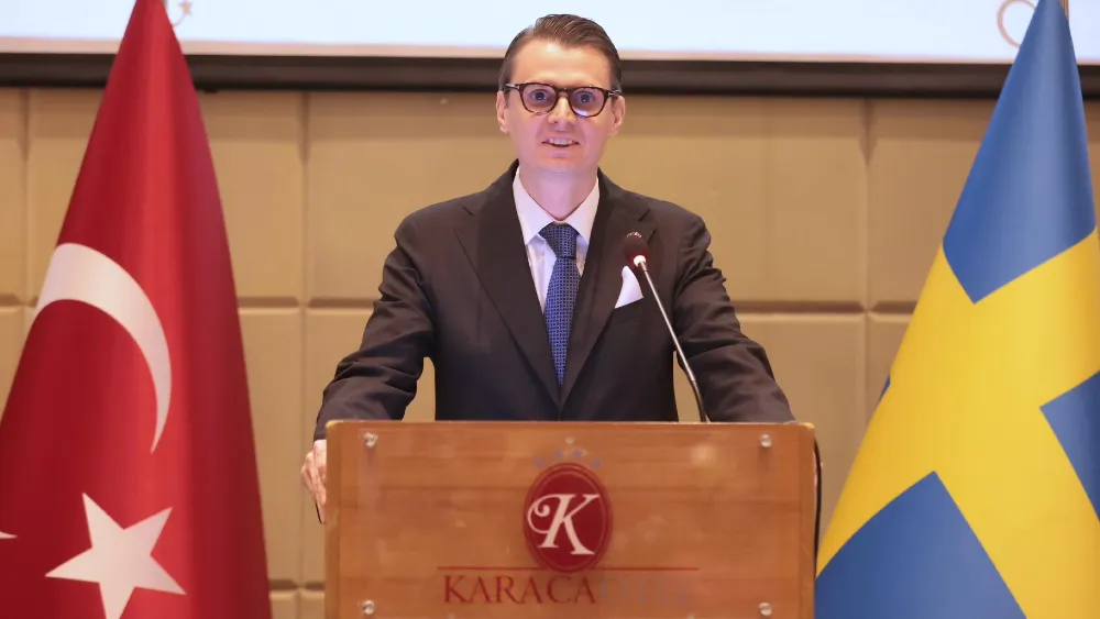 İsveç’in İzmir Fahri Konsolosu Feyzi Kaya oldu