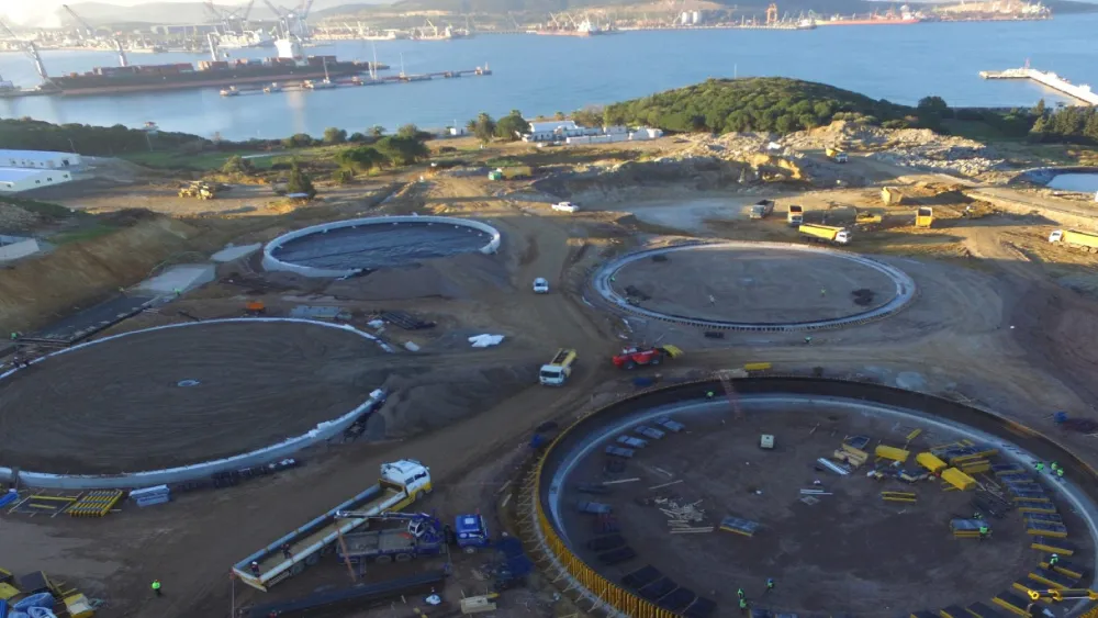 Ünlü marinacının Aliağa'daki şirketi de havlu attı... Azeri petrol devi ile çalışıyordu