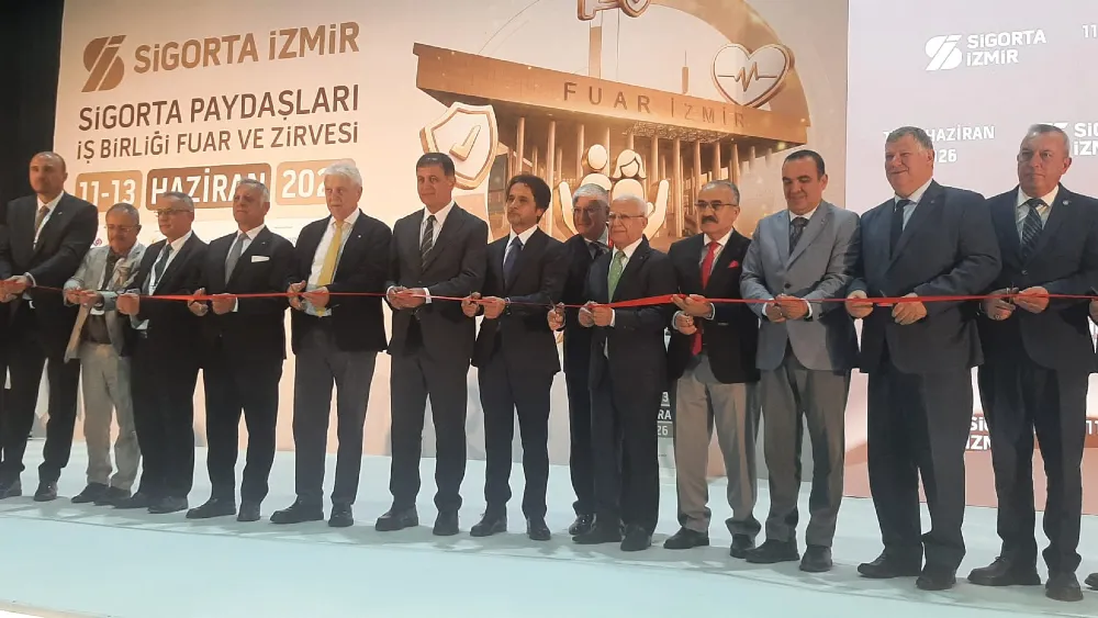 İzmir Sigorta Fuarı açıldı... Sektör iki gün boyunca İzmir'e bir araya gelecek