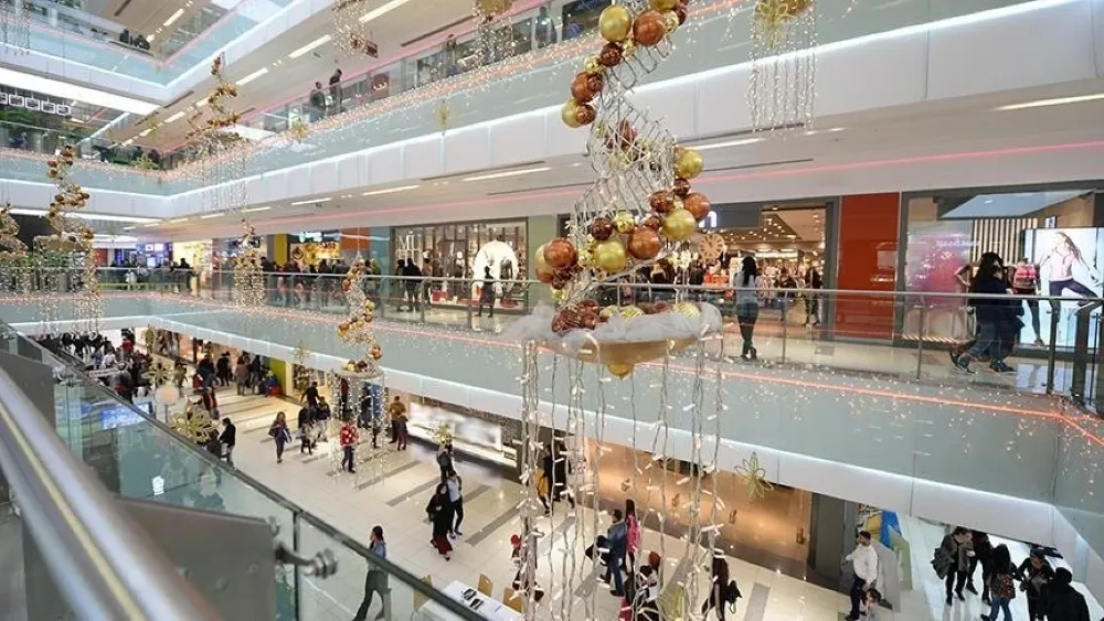 Perakendede büyük hareketlilik: İzmir’de üç büyük AVM satış için vitrine çıktı