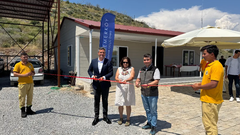 Çökertme yangın ilk müdahale ekip binası, Yeniköy Kemerköy Enerji'nin desteğiyle inşa edilerek düzenlenen törenle hizmete açıldı