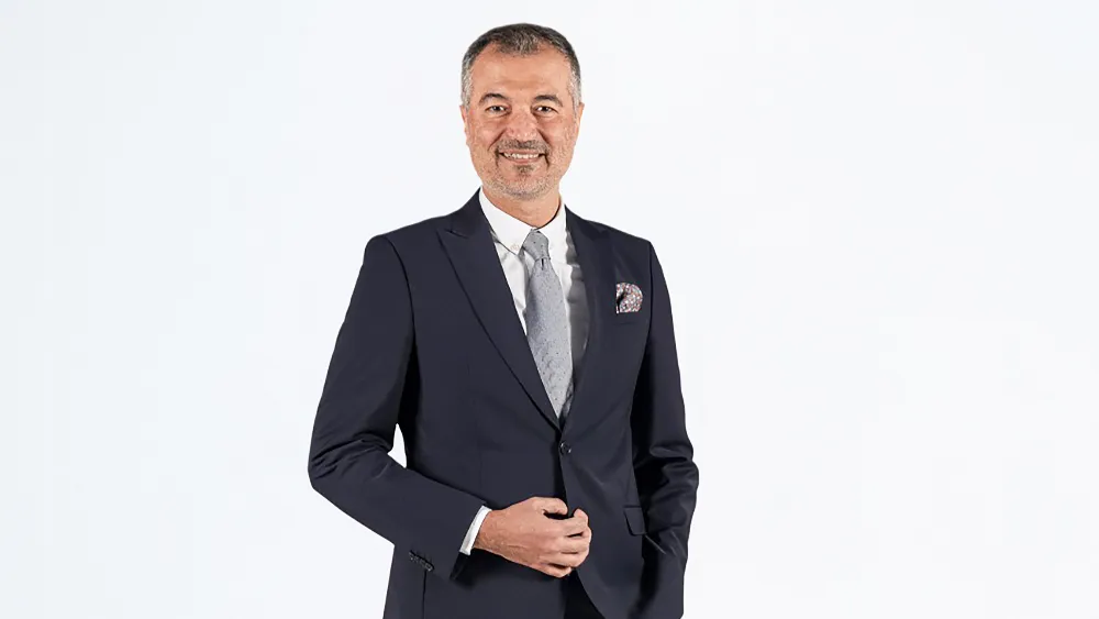 İzmirli çimento şirketinde üst düzey ayrılık... Ünlü finansçı görevlerini bıraktı