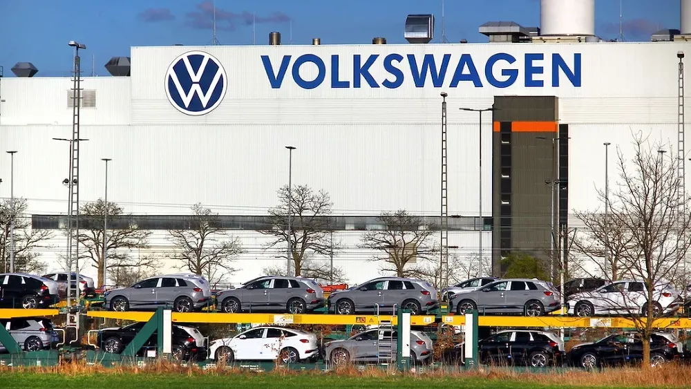 Alman devi Volkswagen’de kritik karar… Türk şirketlerin de kaderini etkileyecek