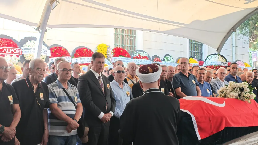 İzmir basınının sembolü Çetin Gürel son yolculuğuna uğurlandı