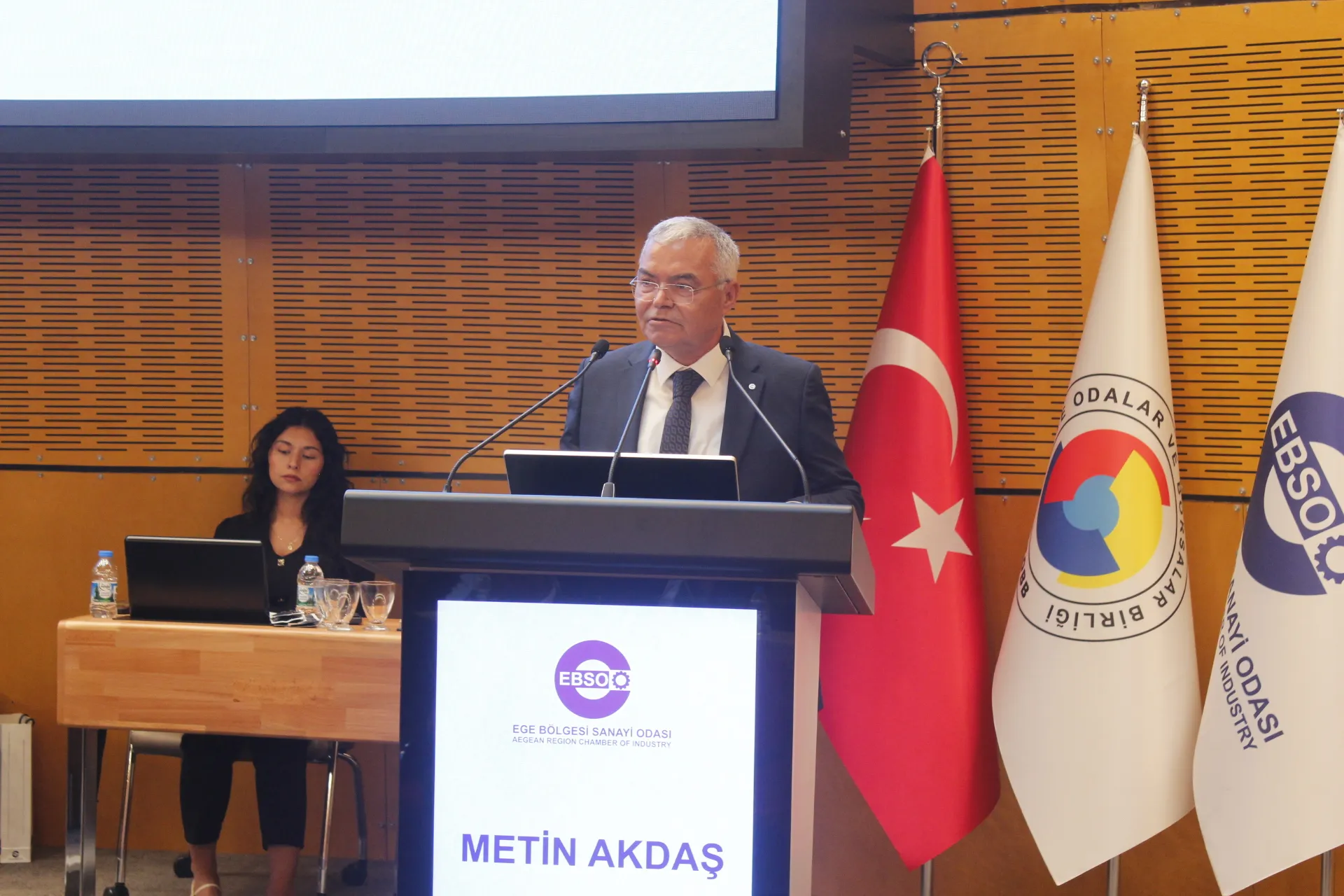 EBSO Yönetim Kurulu Başkan Vekili Metin Akdaş