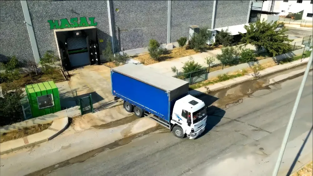 Şeker devlerine operasyonda İzmirli asırlık gıda şirketi de çıktı