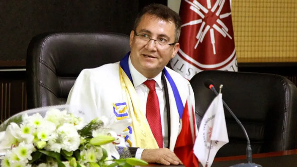 İYTE Rektörü Baran’dan tersine beyin göçü için 'İzmir Bursu' önerisi