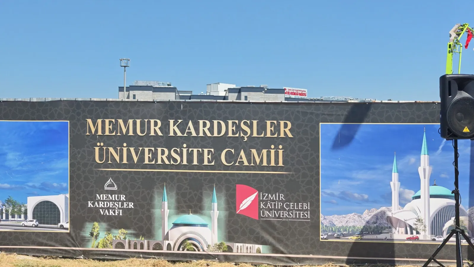 Camide 1.800 kişi aynı anda ibadet edebilecek