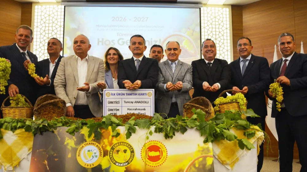 Manisa Ticaret Borsası tarafından düzenlenen ilk ürün törenine Vali Vahdettin Özkan ve Büyükşehir Belediye Başkanı Besim Dutlulu da katıldı