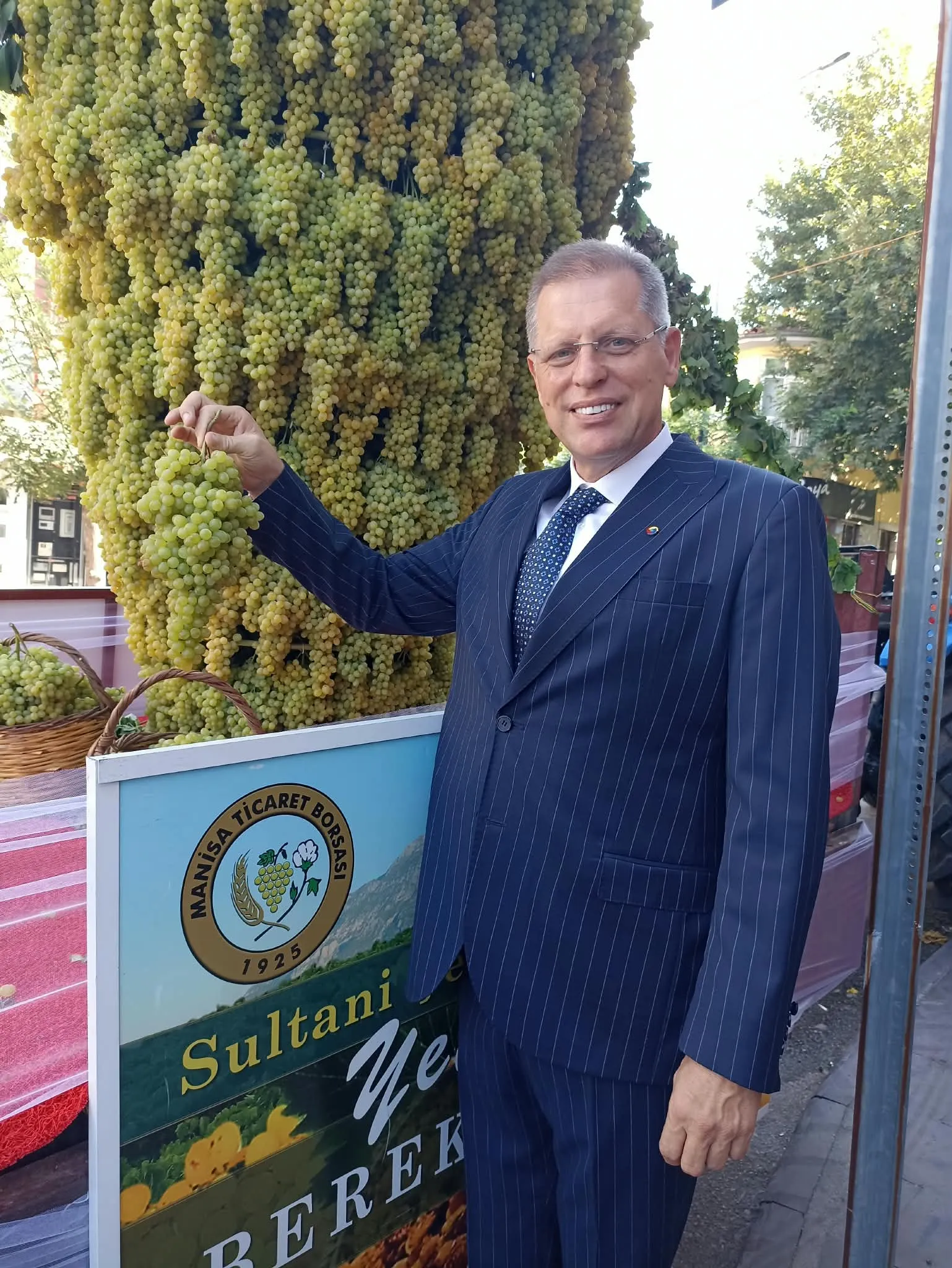 Manisa Ticaret Borsası Başkanı Sadık Özkasap