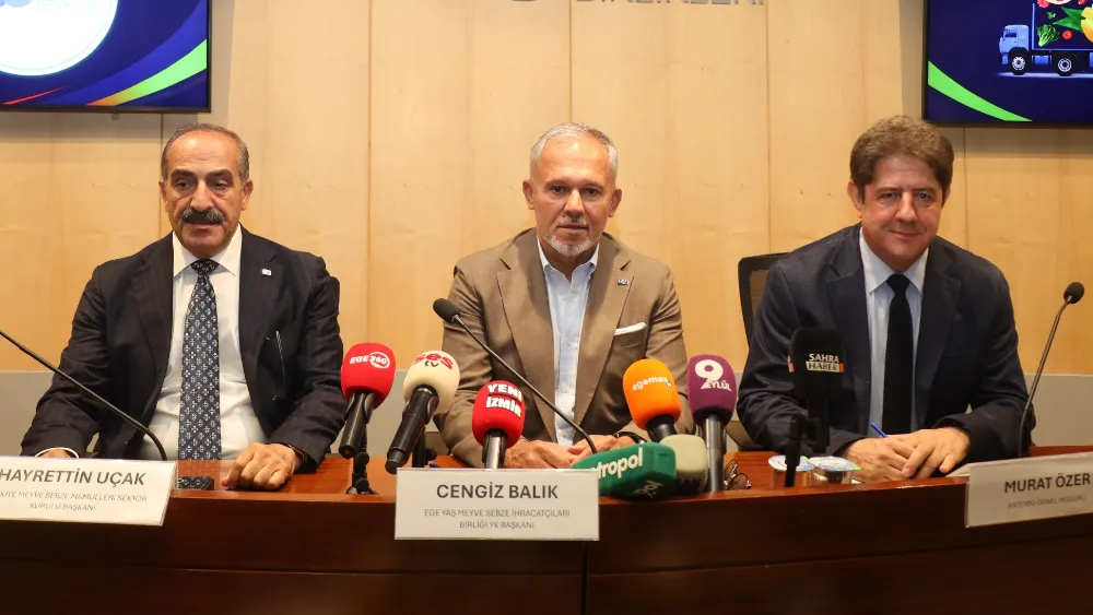 Fuar toplantısında İZFAŞ tartışması! 'İzmir zor' diyen Özer'e Hayrettin Uçak yanıt verdi