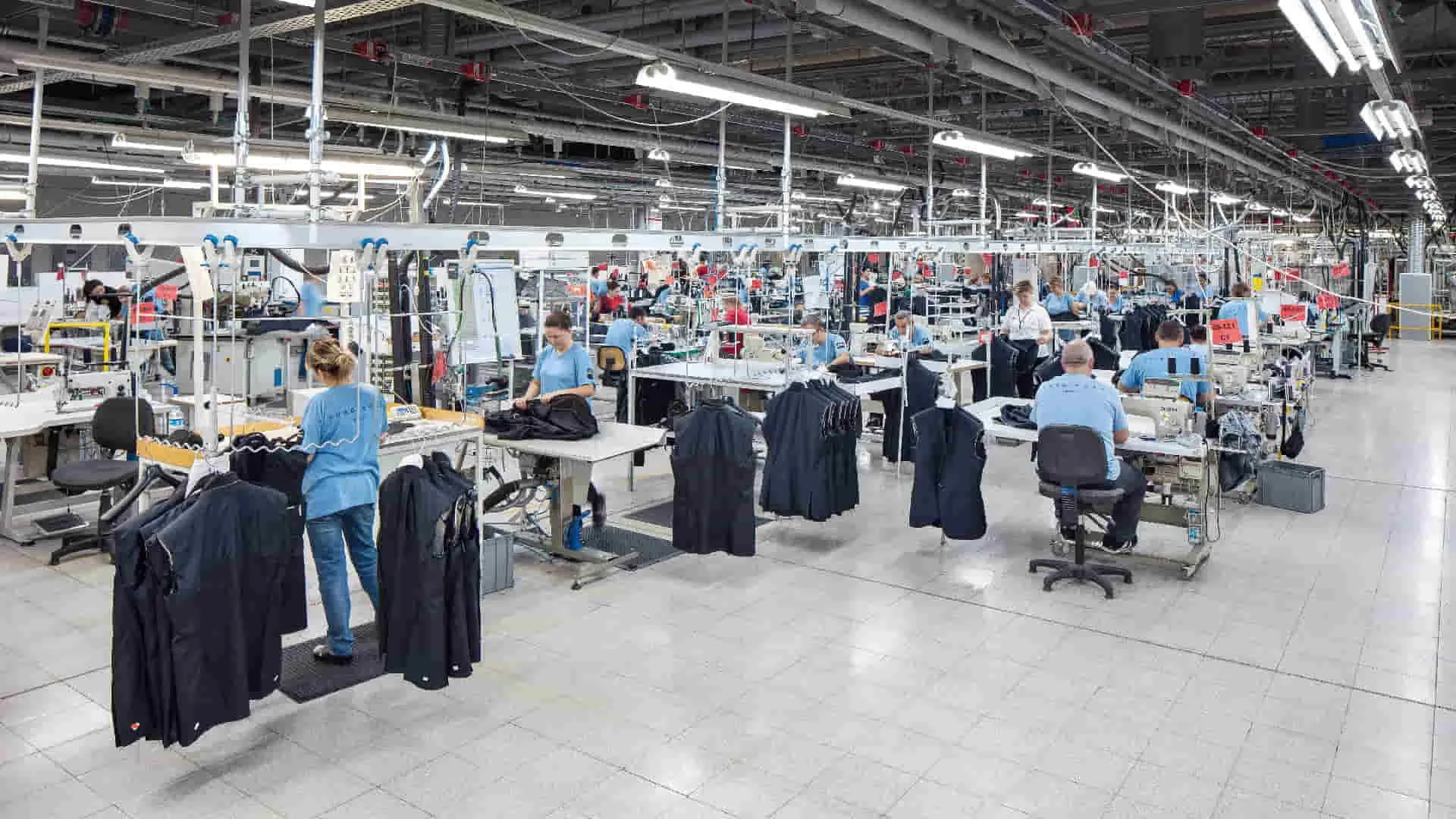 Hugo Boss İzmir Gaziemir tesisleri