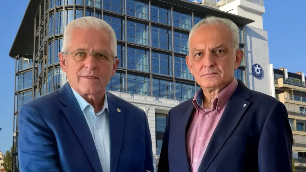 Bülent Demiral (solda) ve Yavuz Alkan