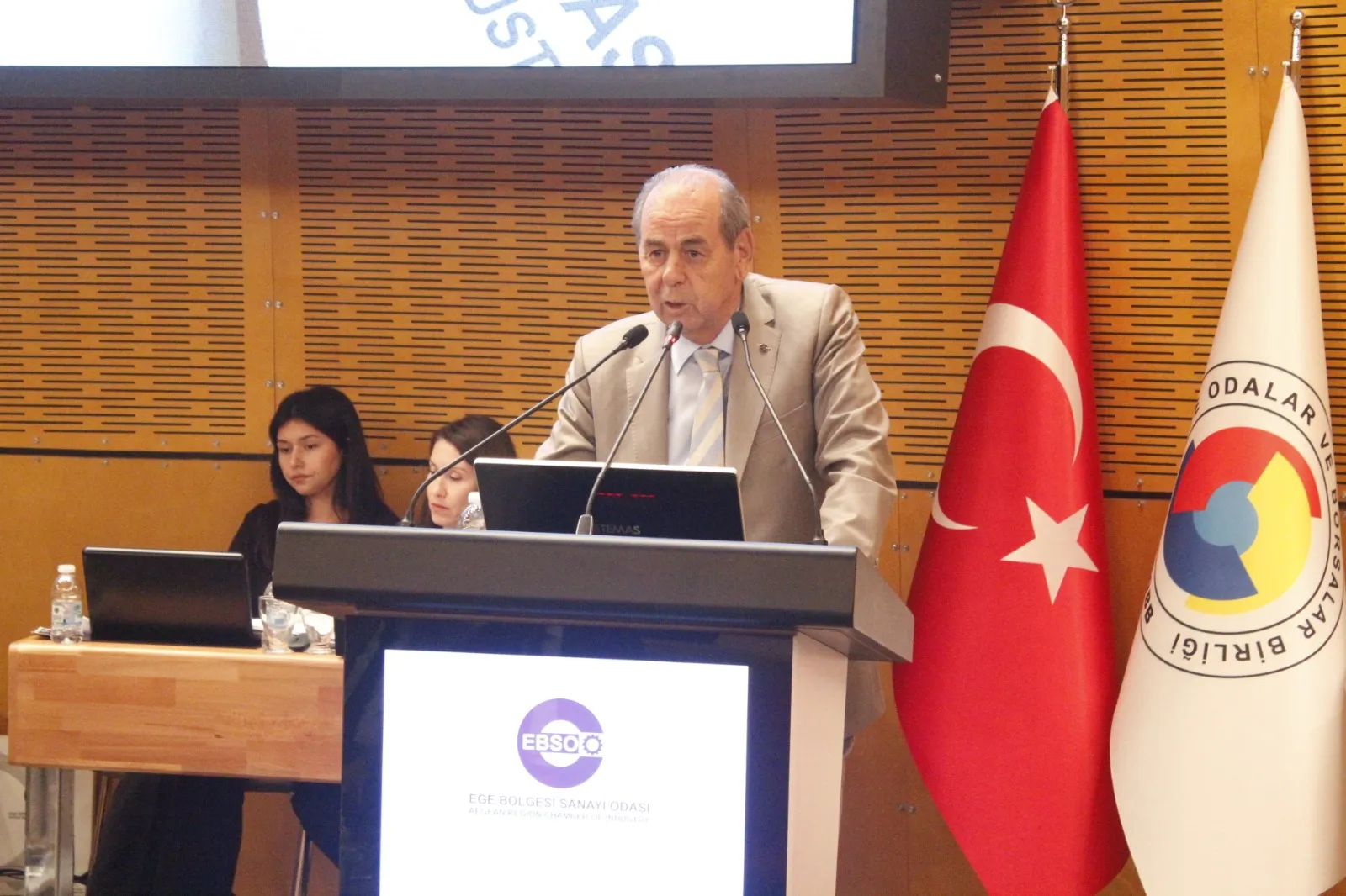 EBSO Meclis Üyesi Davut Yanık, "Üretim yapmazsak ülke nasıl kalkınacak?" dedi