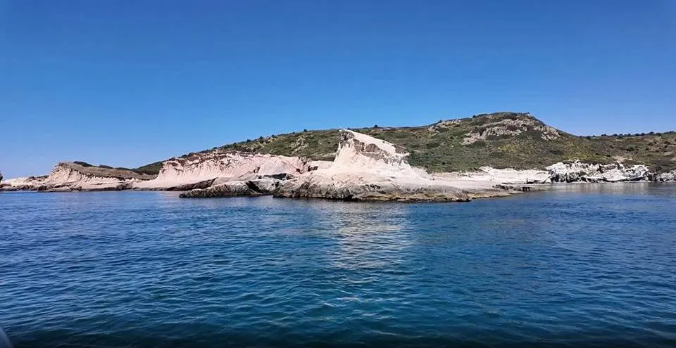 Foça Siren Kayalıkları