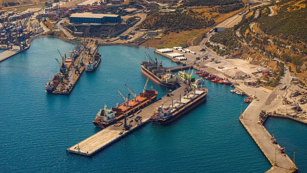 İzmir'deki limanı devralma operasyonu fon krizine takıldı