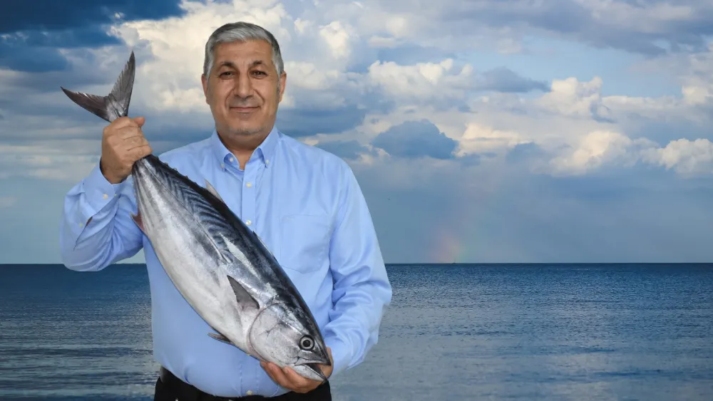 İzmir Ticaret Odası Yönetim Kurulu Üyesi ve Balıkçı İşadamları Derneği Başkanı Mehmet Şahin Çakan