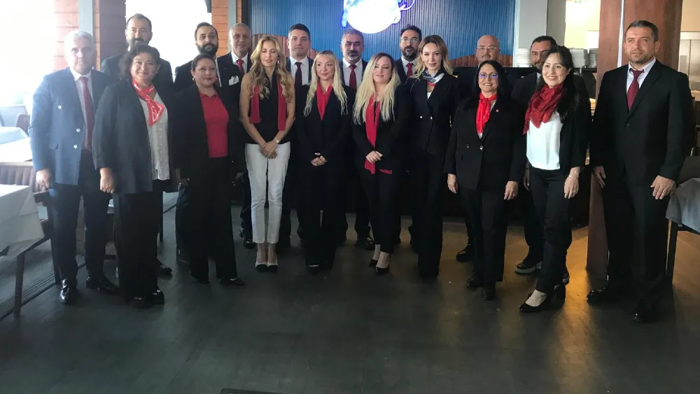 İZTO’da iki komitede tek ekiple yola çıktılar