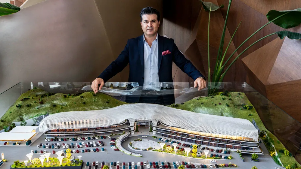 Önaylar Group Yönetim Kurulu Başkanı Seyfi Önay