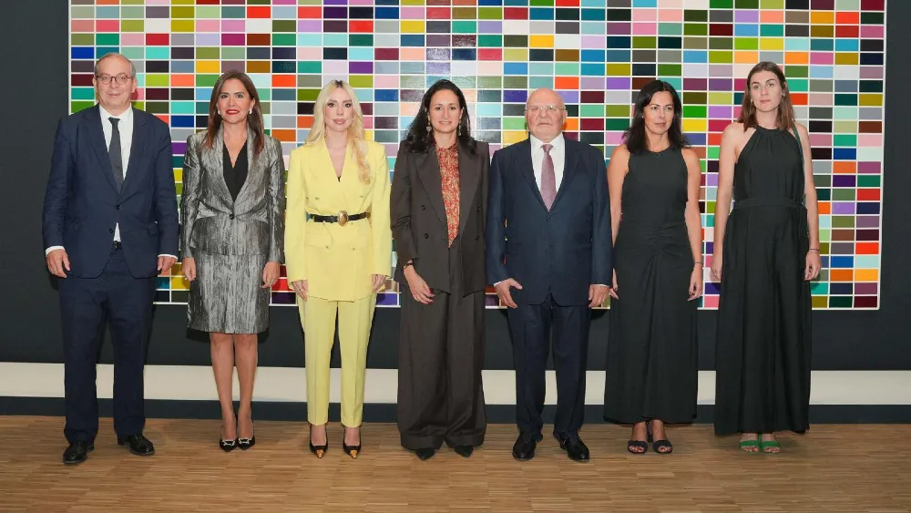 "Lumina: Renk ve Işık Sanatı" Centre Pompidou'dan 83 eser ile İzmir'de açıldı