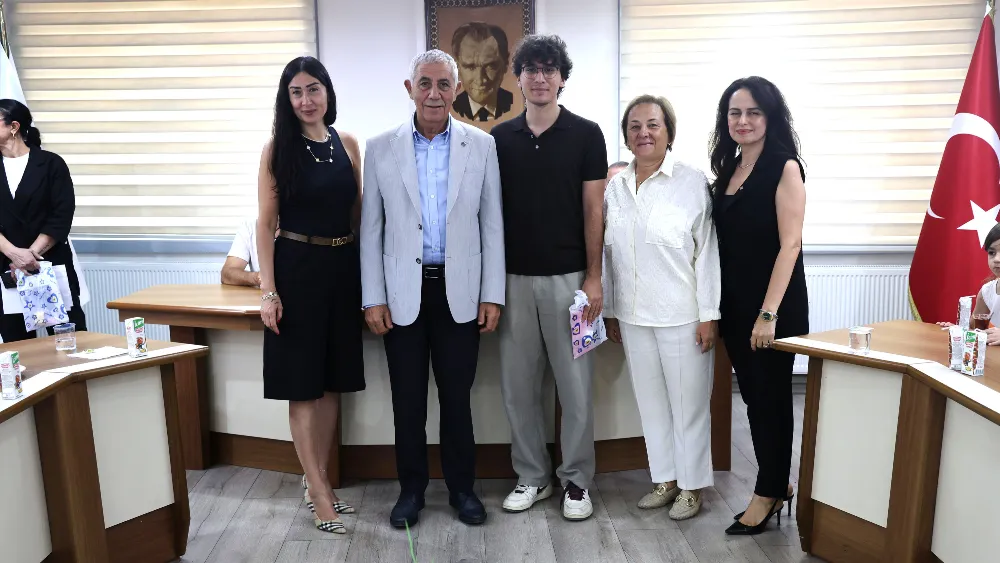 Sınavlarda derece yapanlara Salihli TSO’dan ödül