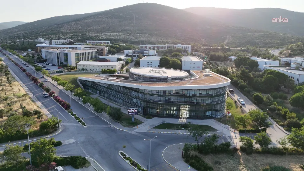 Teknopark İzmir’den bir büyük başarı daha… Midye kabuklarıyla gelen birincilik