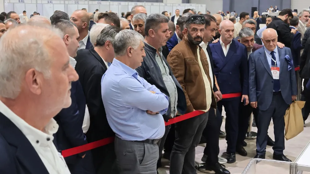 İZTO seçimlerinde büyük şok… Şahin Çakan kaybetti