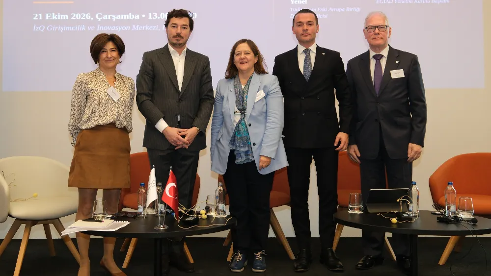 İzmir'deki toplantıda değişen dünyada Türkiye'nin rolü konuşuldu