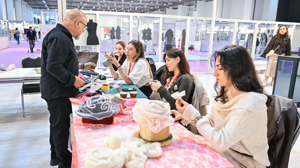 Fashion Prime atölyelerinde genç tasarımcıların fikirleri ürüne dönüştü