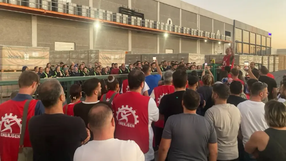 Aliağa’daki enerji devinde alacaklar ödenmeyince işçiler harekete geçti