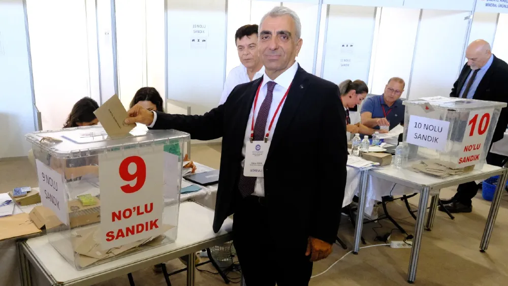 Hakan Ürün EBSO'da yarıştan çekildi: Liste çıkarmayacak