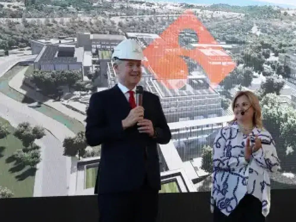 İzmir Ekonomi Üniversitesi’nden bir dev ihale daha