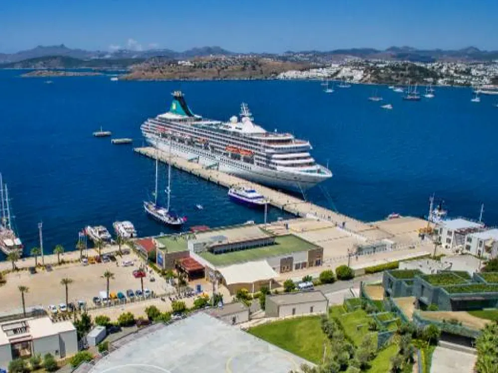 Liman kralından Bodrum operasyonu: Yüzde 30 hisseyi satın aldı