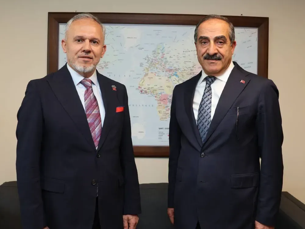 Cengiz Balık Ege yaş meyve ihracatçılarında adaylığını açıkladı