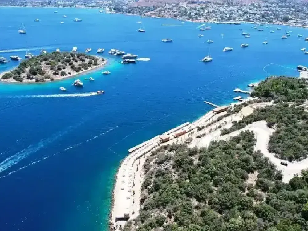 Emlak Konut Bodrum’da dev projede ünlü iş insanı ile yolları ayırdı