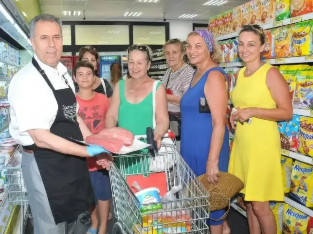 Ege’nin ünlü marketçisi havlu attı… Sektörden tamamen çekildi!