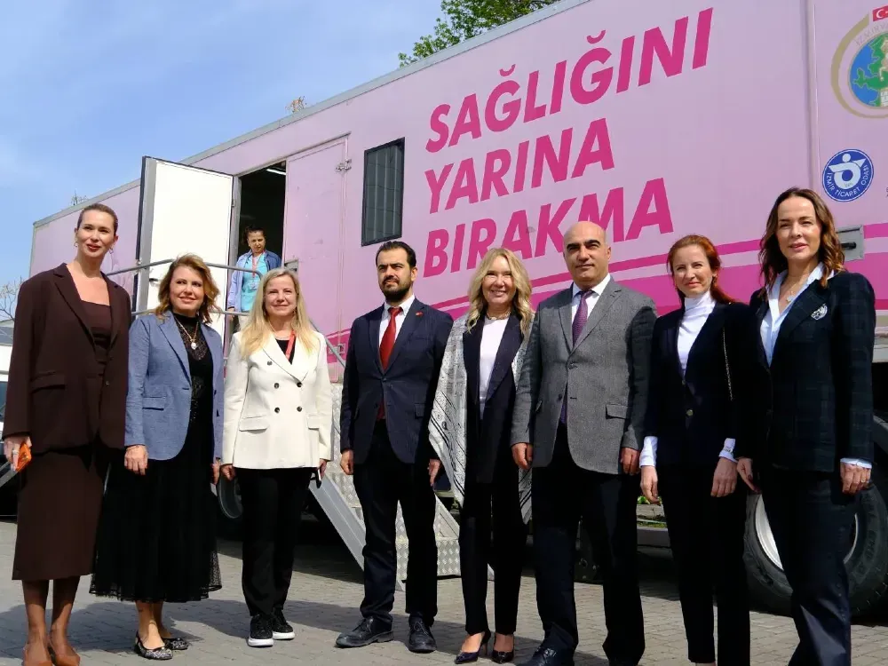 İzmir’in sanayi üssünde kadın çalışanlara sağlık festivali