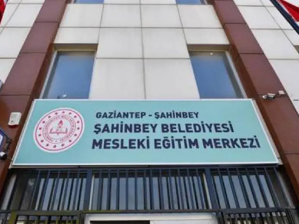 Sanayici MESEM'lere sahip çıktı: Yoğun bir iş kazası yok!
