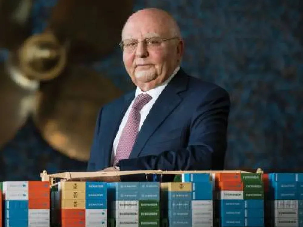 Lucien Arkas doğal SİT’teki arazisini ışık hızıyla otel arsası yaptı