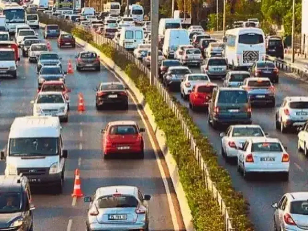 Yorgancılar'dan trafik isyanı: 'Kim planlayacak bu yolları?'