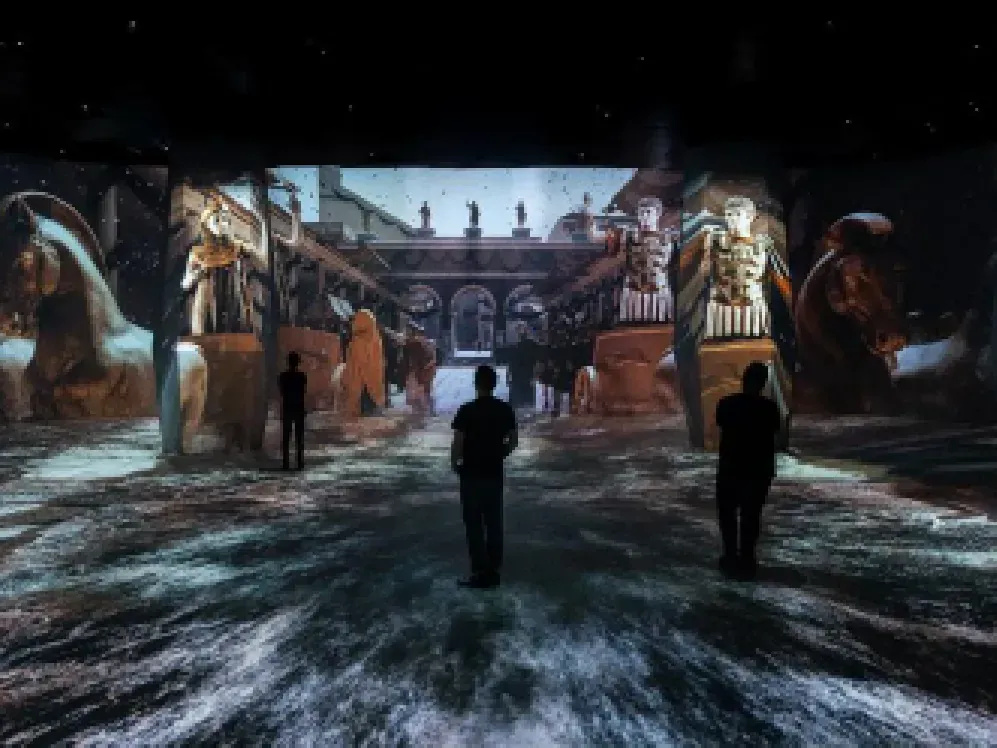 Bakan Ersoy Efes'teki dijital müzeyi savundu: Daha karlı işletme yok!