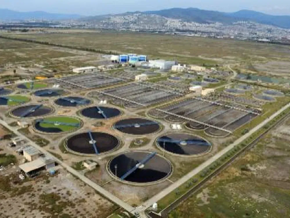 İZSU'dan 2 milyar liralık imza... Arıtmanın işletme ihalesi tamam...