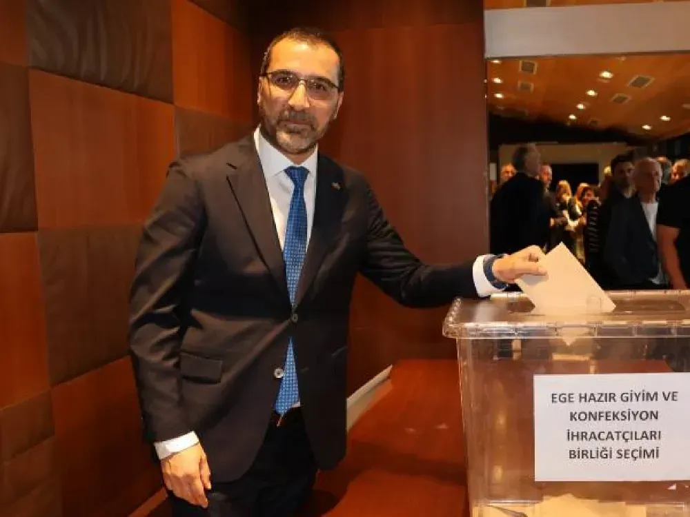 Egeli konfeksiyoncular başkanlığa Çağlar Bağcı’yı seçti