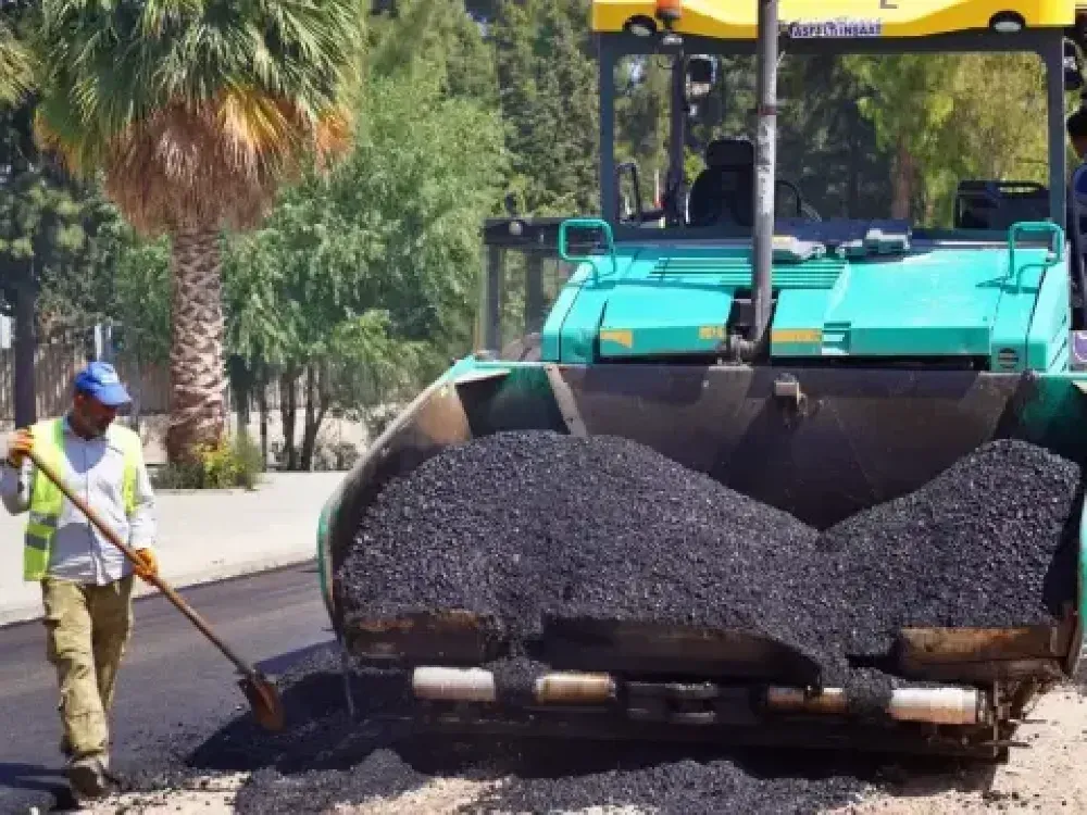 Savaş İzmir’in asfaltını vurdu: Fiyat arttı, Tüpraş mal vermiyor