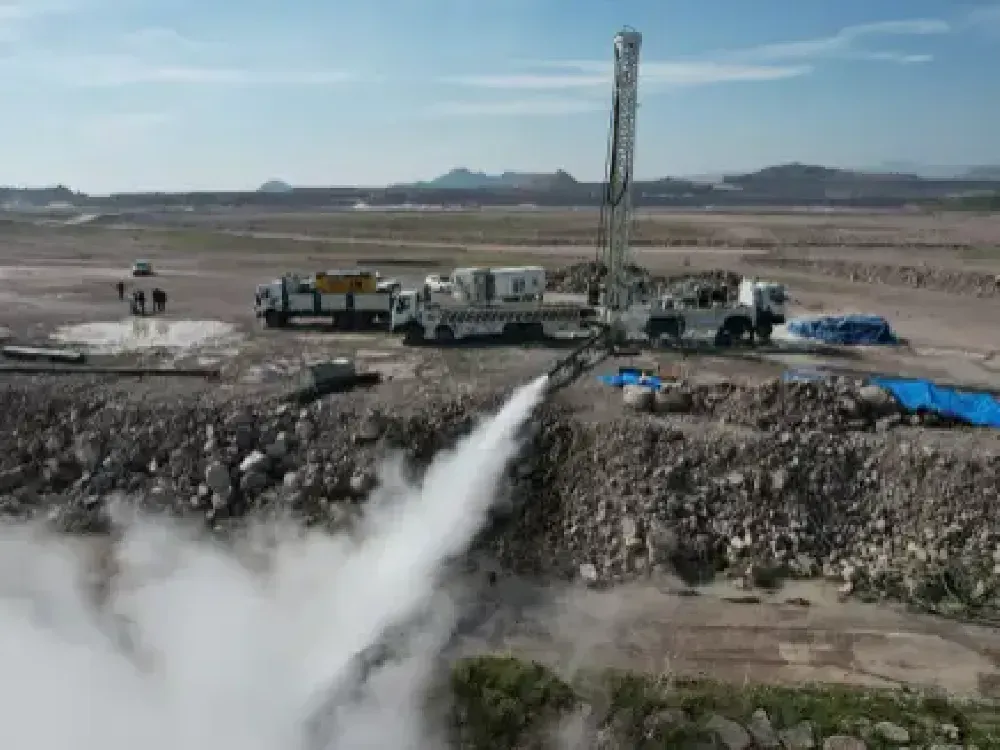 Dikili'deki 4 bin kişiye iş sağlayacak dev sera bölgesinde ihale tamam 